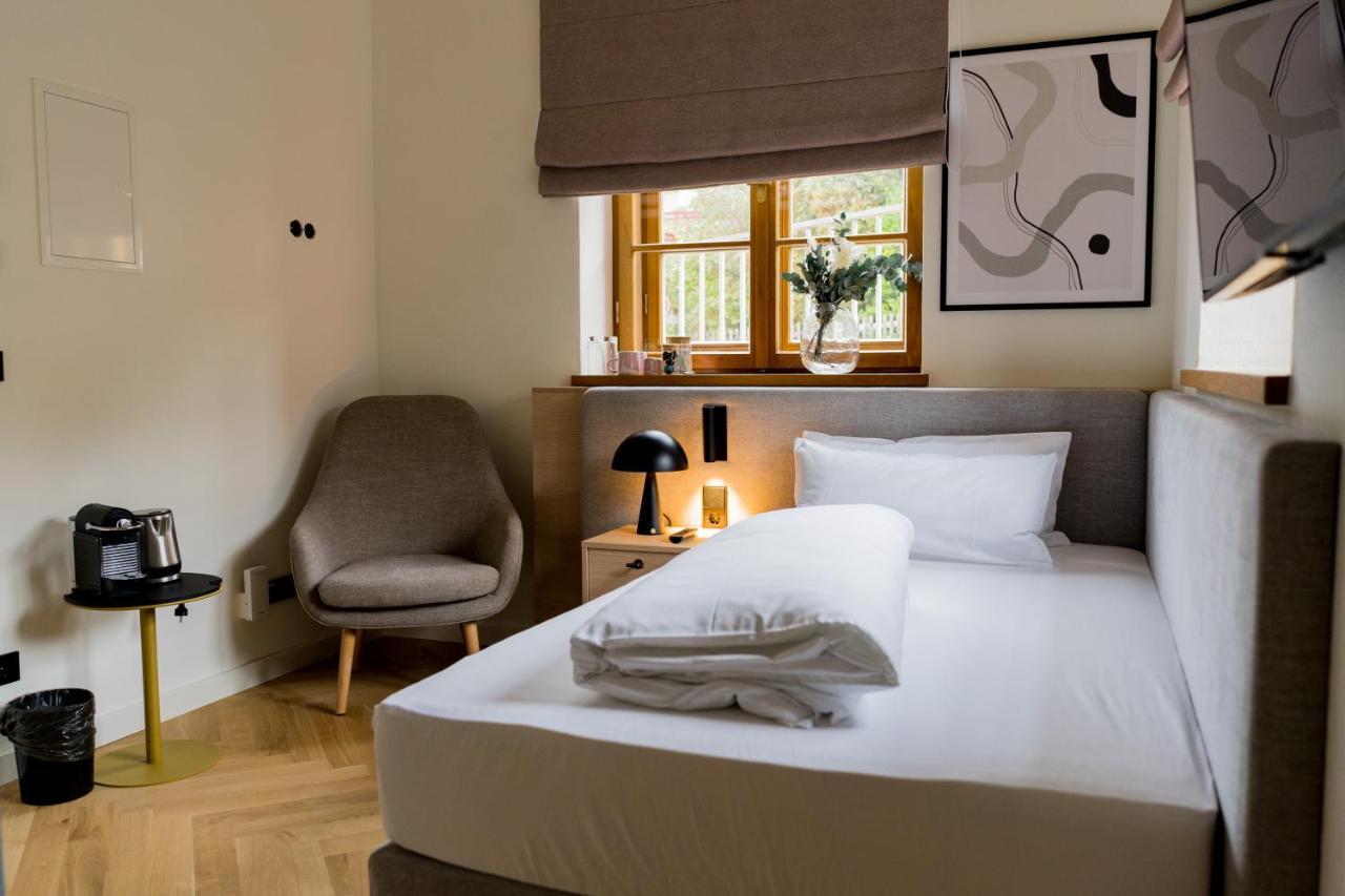 Bob W Peterhof Aparthotel Freising Exterior photo